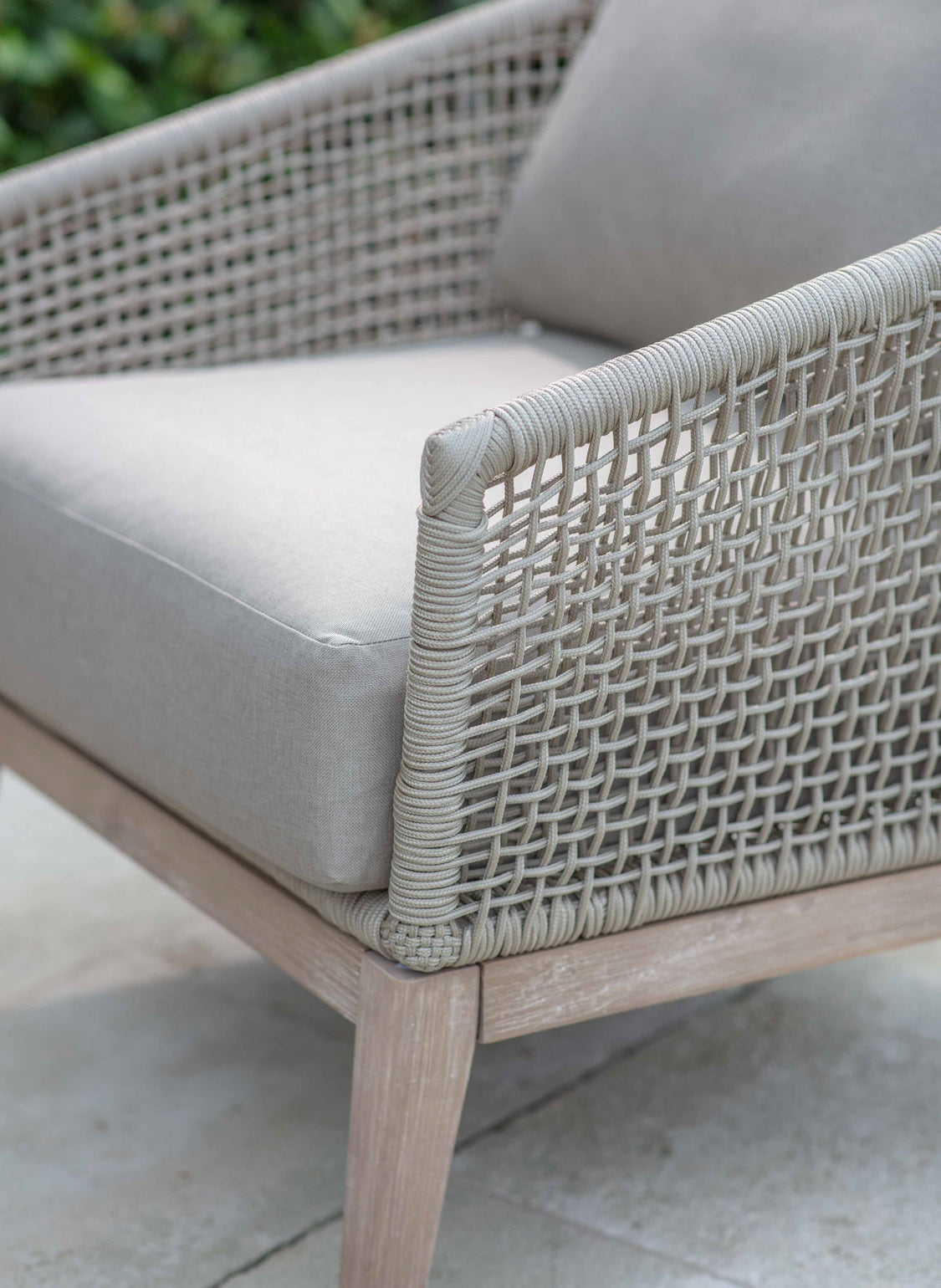files/LyntonArmchair-Grey-Detail-LFLY91.jpg